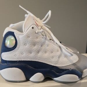 Jordan Kids White and Navy Sneakers Size 11c